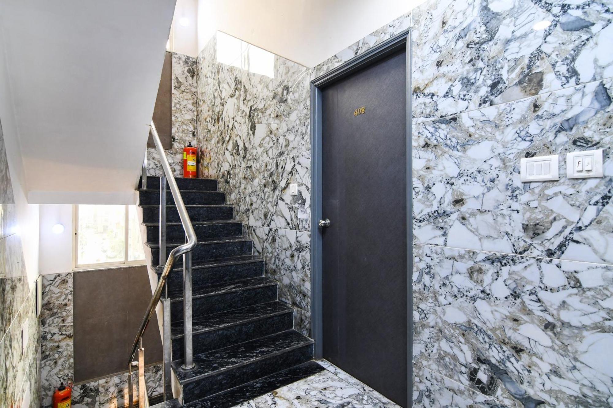 Super Collection O Ruby Formerly Hiland International Kolkata Exterior photo